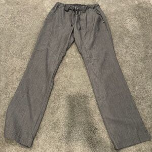 Beyond Scrubs Grey Scrub Pants (small)